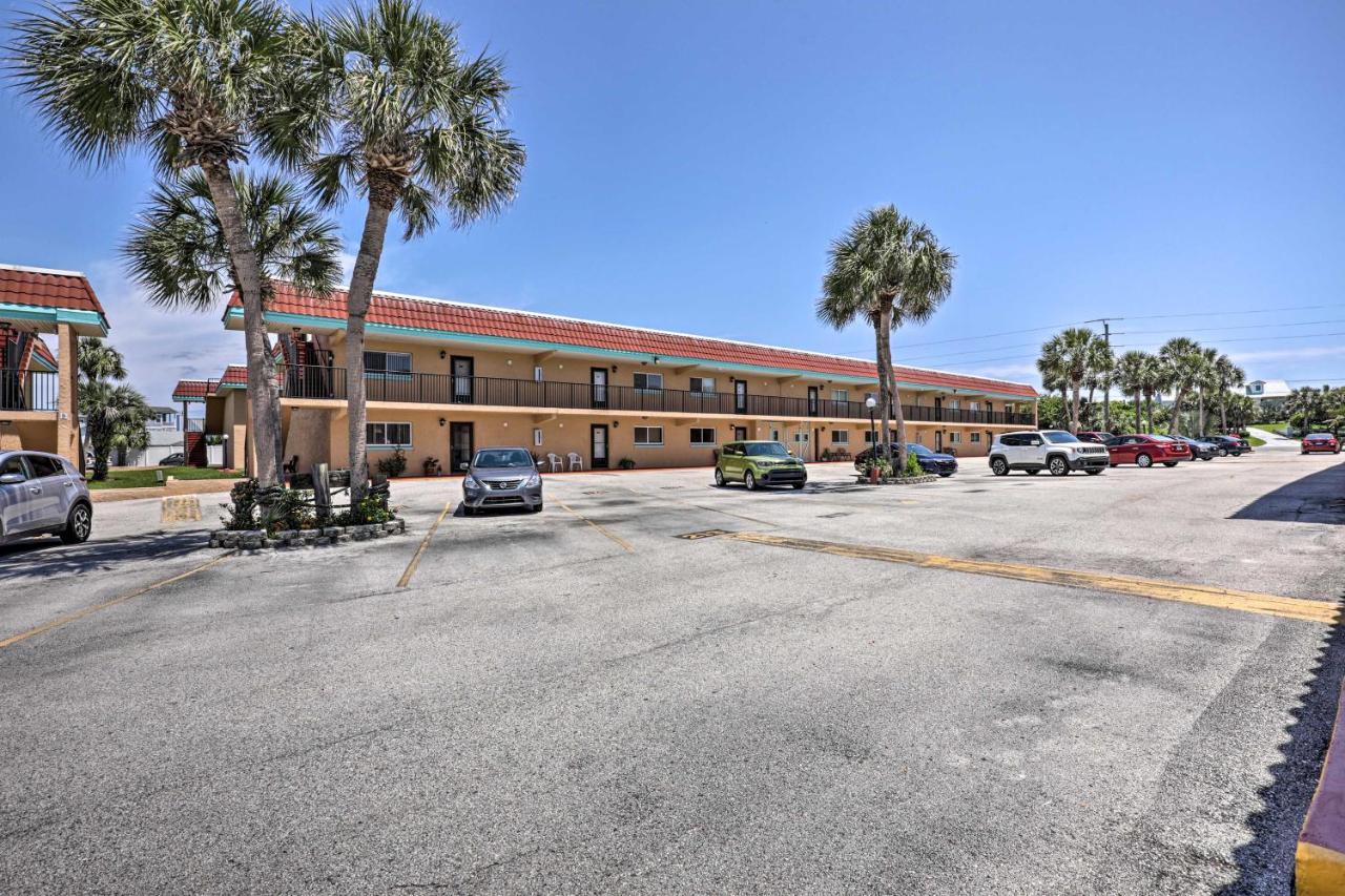 St Augustine Getaway With Porch 1 Block To Beach! Сент-Огастин Экстерьер фото